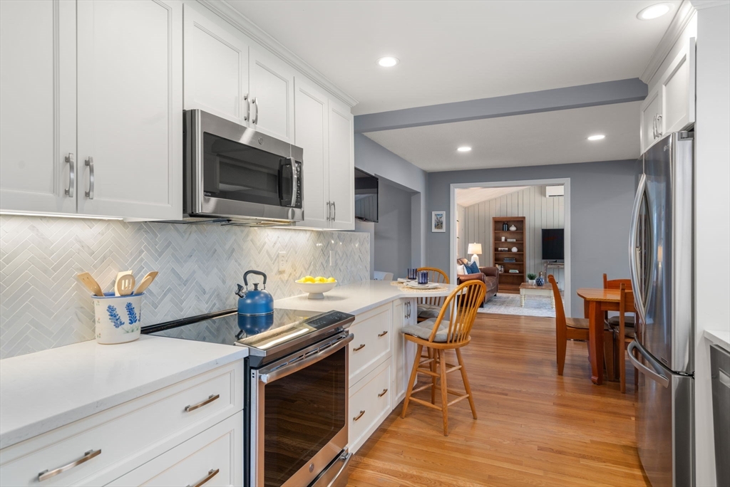 31 Marlyn Road Medfield, MA 02052 - Photo 13 of 36 Gallery Image 13