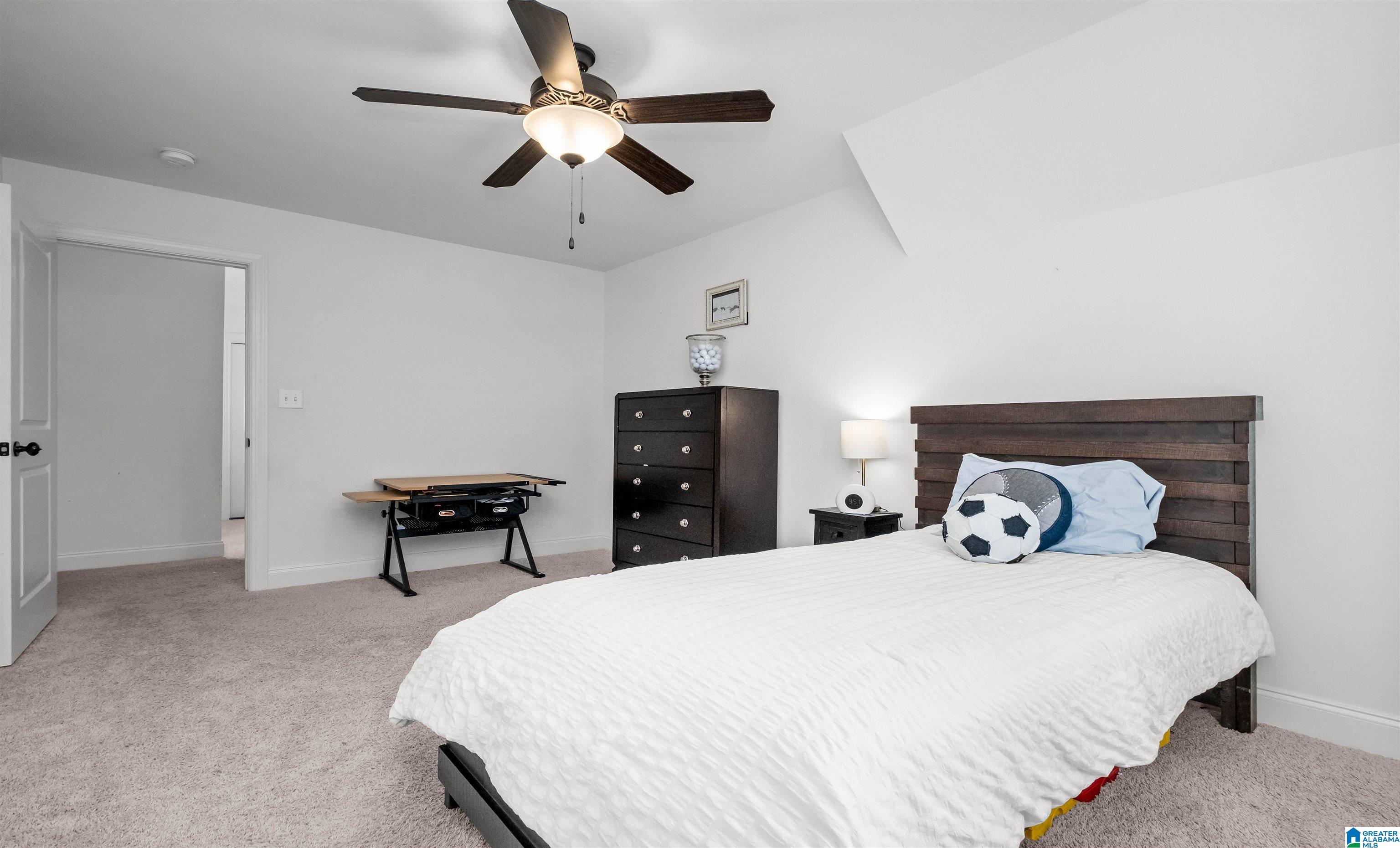 217 Kinross Circle Pelham, AL 35124 - Photo 38 of 53