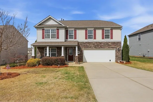 $379,900 | 240 Harlequin Drive, Moore, SC 29369