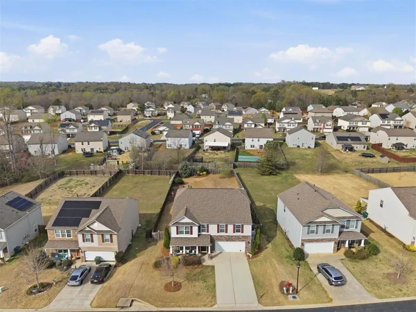 $379,900 | 240 Harlequin Drive, Moore, SC 29369