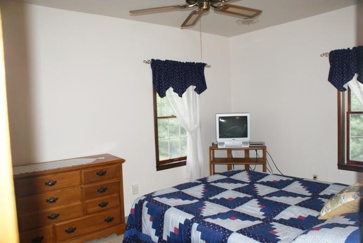 5566 Frame Road Newburgh, IN 47630 - Photo 9 of 30 Gallery Image 9