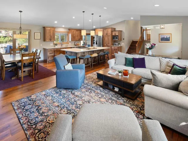 $600,000 | 6460 Fallbrook Road, Eden Prairie, MN 55344