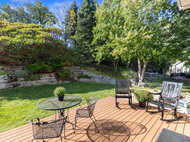 $600,000 | 6460 Fallbrook Road, Eden Prairie, MN 55344