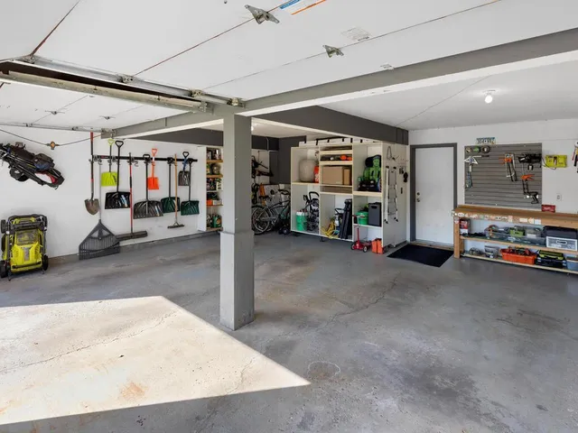 $600,000 | 6460 Fallbrook Road, Eden Prairie, MN 55344