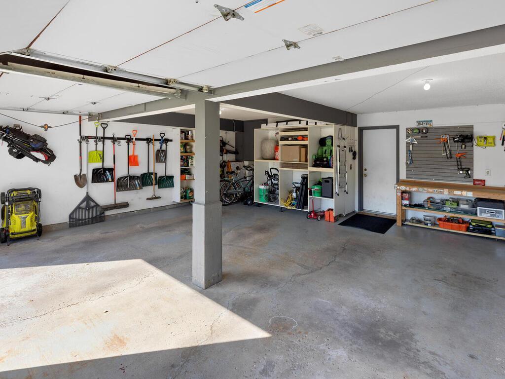 6460 Fallbrook Road Eden Prairie, MN 55344 - Photo 41 of 47