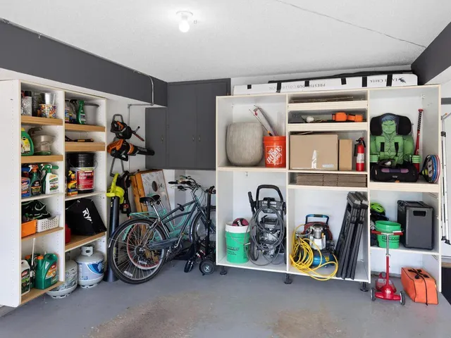 $600,000 | 6460 Fallbrook Road, Eden Prairie, MN 55344