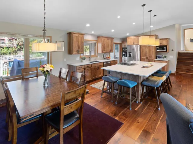 $600,000 | 6460 Fallbrook Road, Eden Prairie, MN 55344