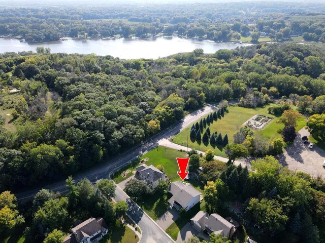 $600,000 | 6460 Fallbrook Road, Eden Prairie, MN 55344