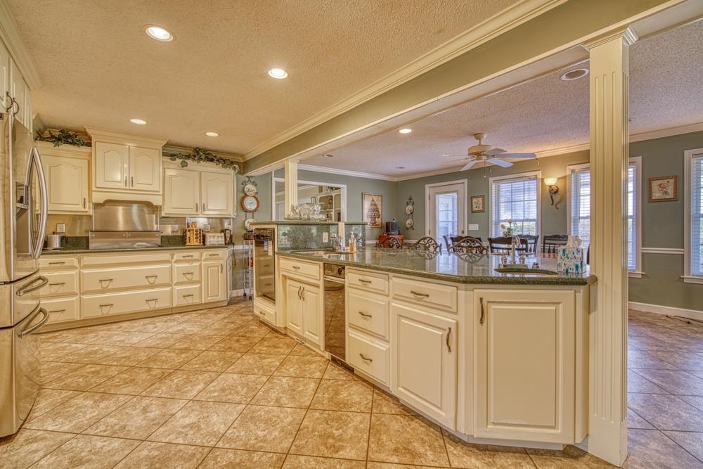 510 State Rd S-42-7481 Roebuck, SC 29376 - Photo 8 of 36 Gallery Image 8