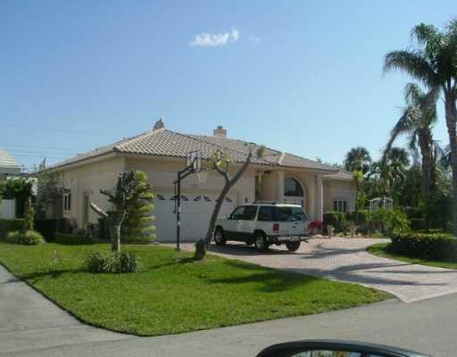 4140 Northeast 30th Terrace Lighthouse Point, FL 33064 - Photo 1 of 8 Exterior Front