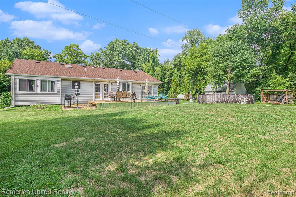7196 Armstrong Road Howell, MI 48855 - Photo 18 of 18