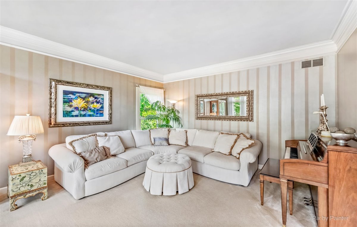2804 Turnberry Road St. Charles, IL 60174 - Photo 9 of 57