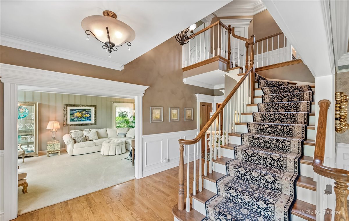 2804 Turnberry Road St. Charles, IL 60174 - Photo 10 of 57