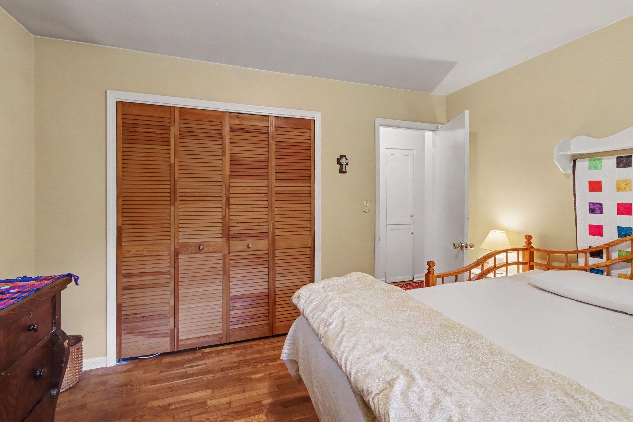 6885 Ravine Road Kalamazoo, MI 49009 - Photo 14 of 36 015_file_7031