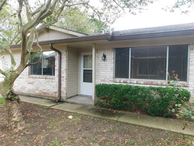 $169,000 | 1517 Silverpines Road, Houston, TX 77062