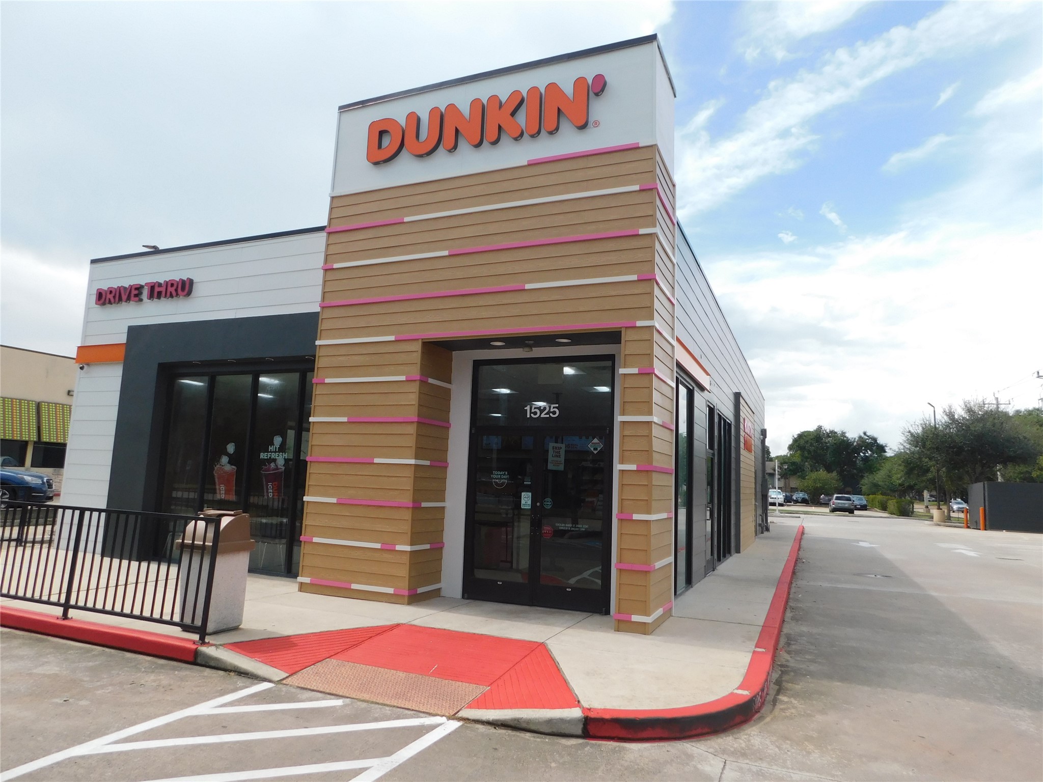 1517 Silverpines Road Houston, TX 77062 - Photo 10 of 15 WALK TO DUNKIN