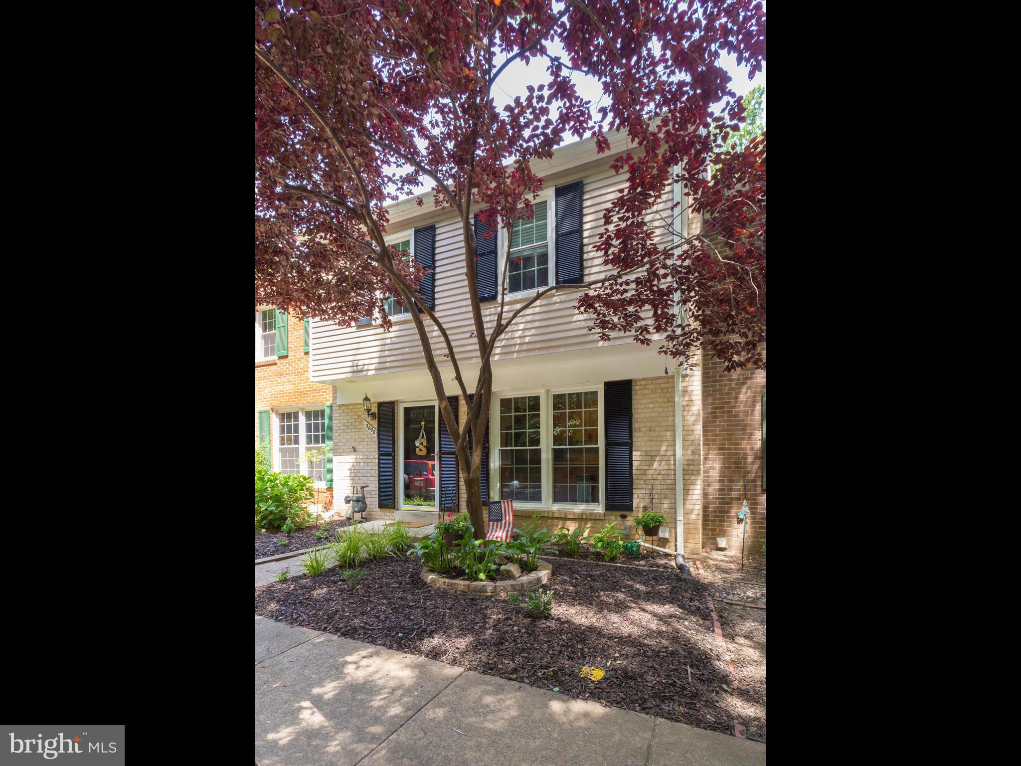 5698 Kirkham Court Springfield, VA 22151 - Photo 1 of 29 Exterior (Front)