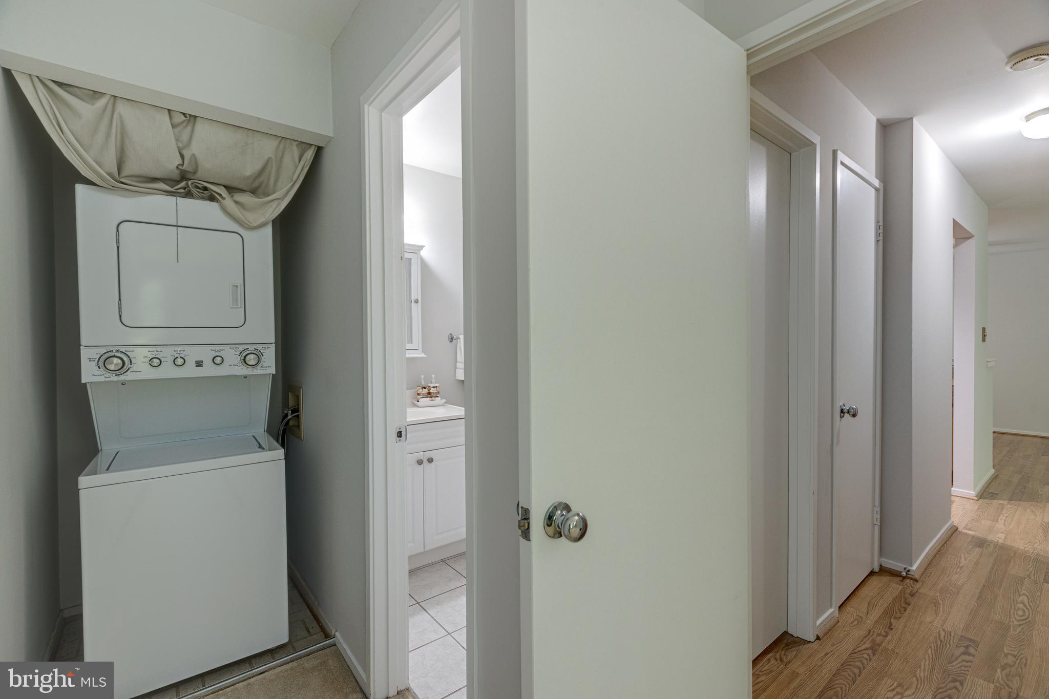 7703 Lexton Place, Unit 30 Springfield, VA 22152 - Photo 22 of 27