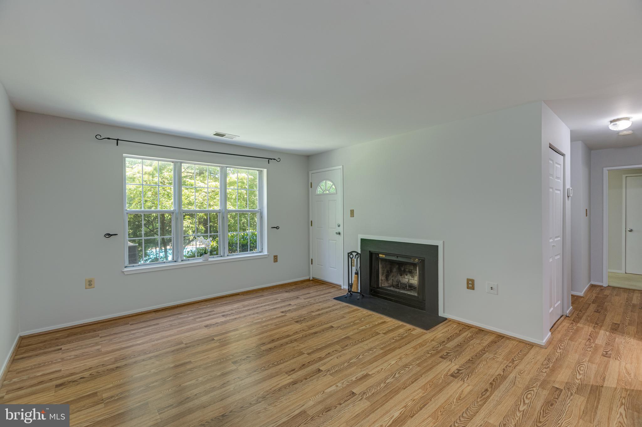 7703 Lexton Place, Unit 30 Springfield, VA 22152 - Photo 8 of 27