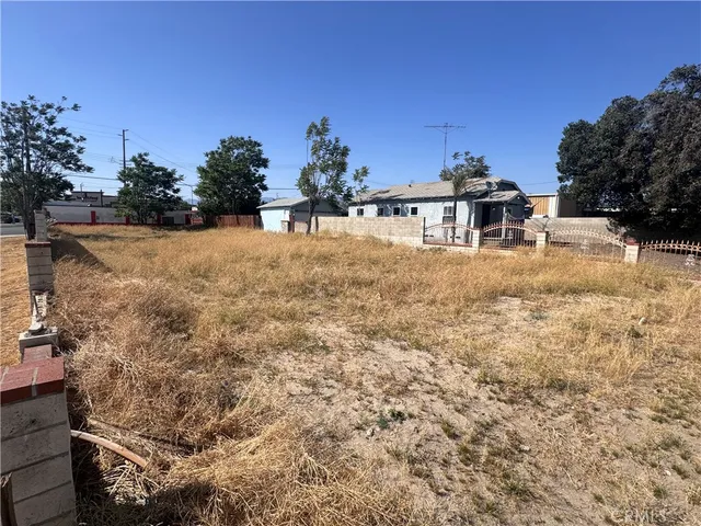 a view of a outdoor space