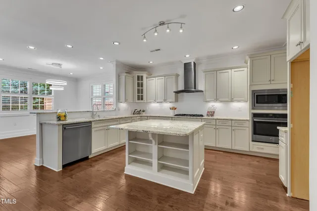 $914,000 | 644 Angelica Circle, Cary, NC 27518