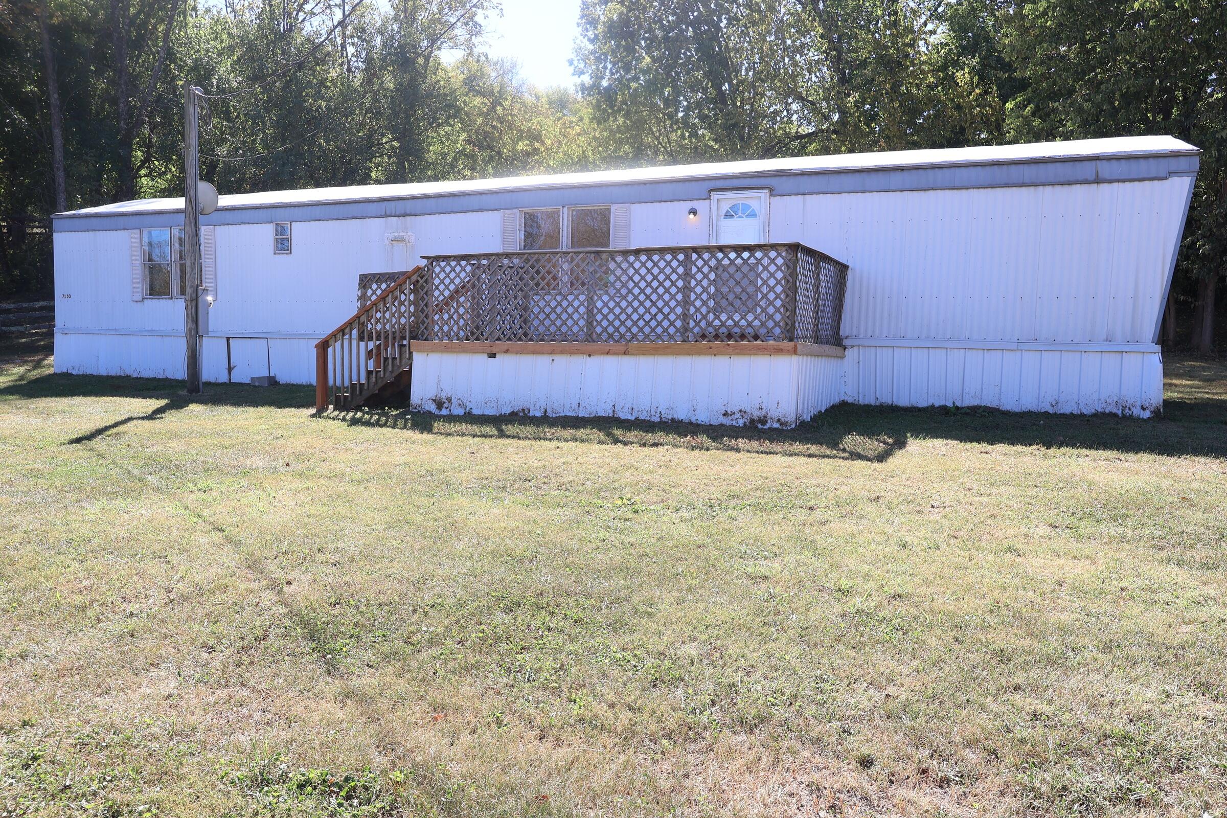 7150 Donaldson Road Mount Sterling, KY 40353 - Photo 2 of 21 IMG_0459