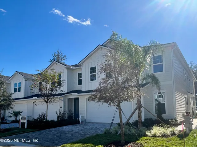 $699,000 | 375 Oakmoss Drive, St. Johns, FL 32259