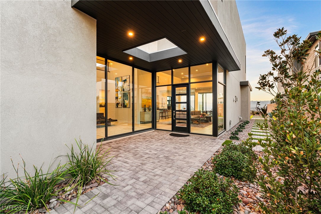 569 Overlook Rim Drive Henderson, NV 89012 - Photo 12 of 73