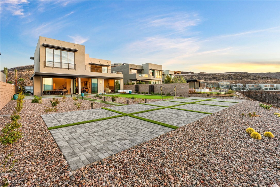 569 Overlook Rim Drive Henderson, NV 89012 - Photo 18 of 73