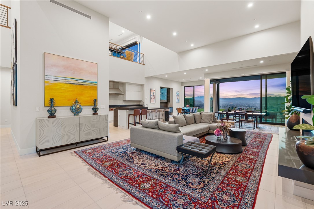 569 Overlook Rim Drive Henderson, NV 89012 - Photo 28 of 73