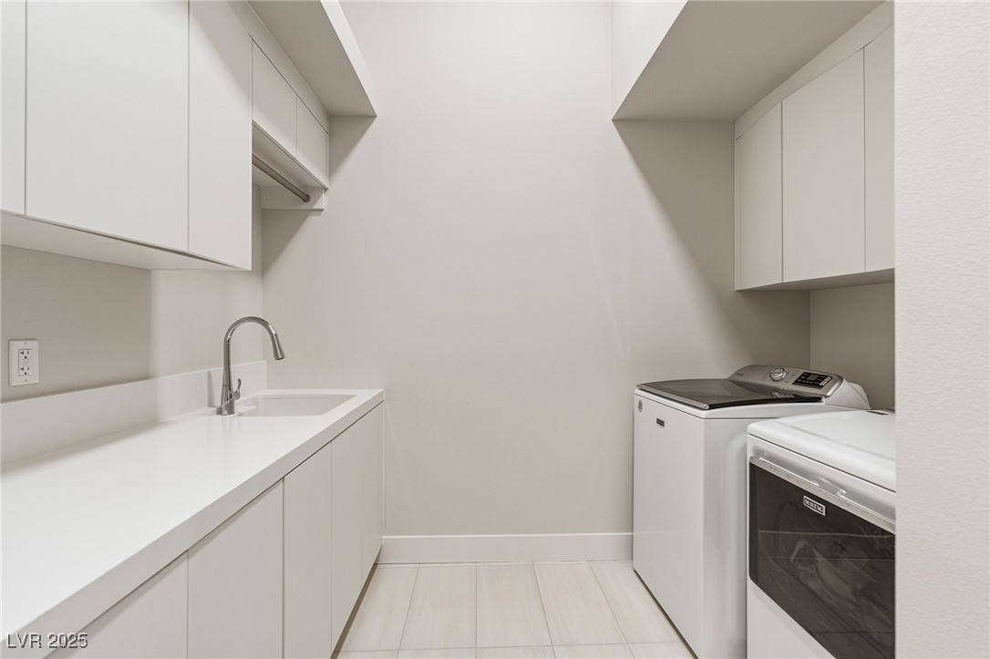 569 Overlook Rim Drive Henderson, NV 89012 - Photo 41 of 73