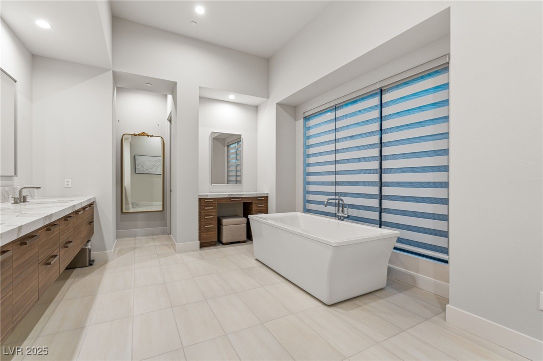 569 Overlook Rim Drive Henderson, NV 89012 - Photo 46 of 73