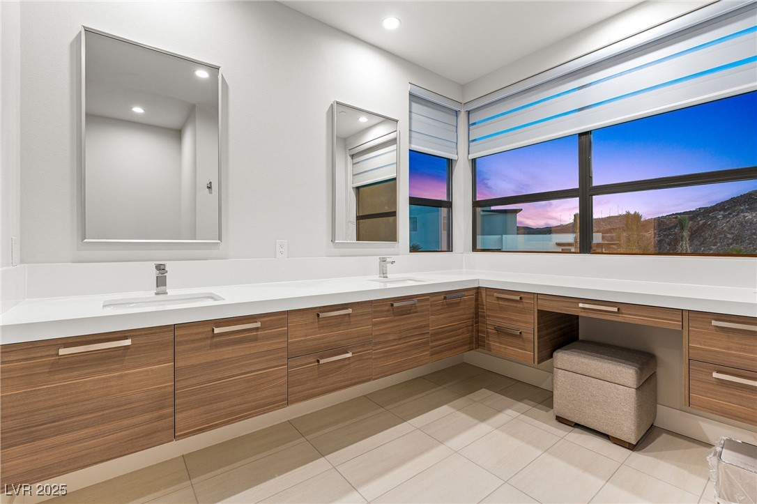 569 Overlook Rim Drive Henderson, NV 89012 - Photo 58 of 73