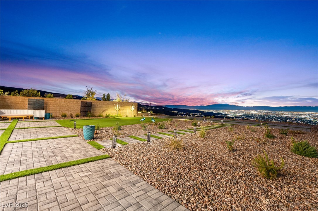 569 Overlook Rim Drive Henderson, NV 89012 - Photo 66 of 73