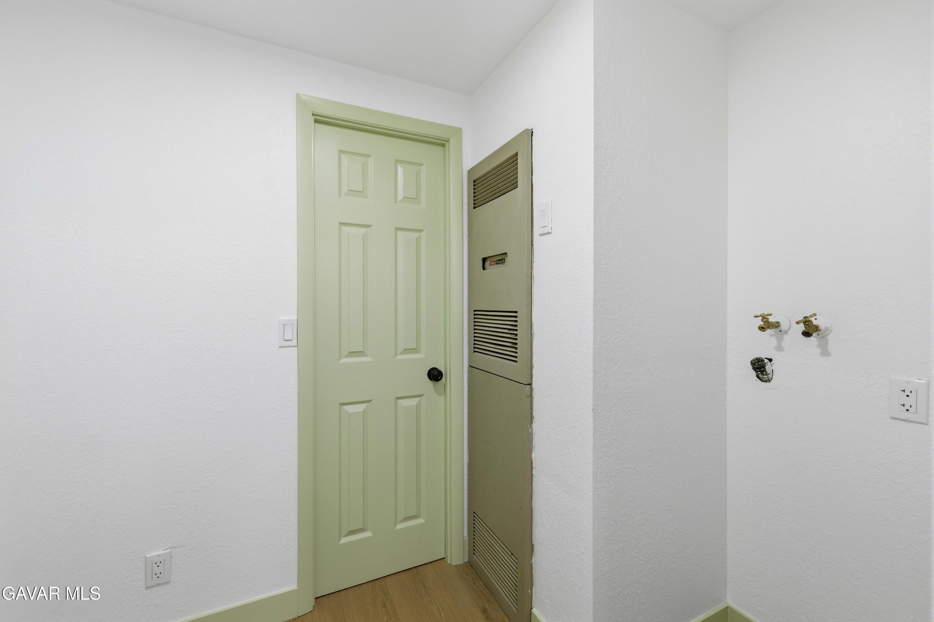 4444 Avenue R Palmdale, CA 93552 - Photo 14 of 24 4444 E Ave R #143-14