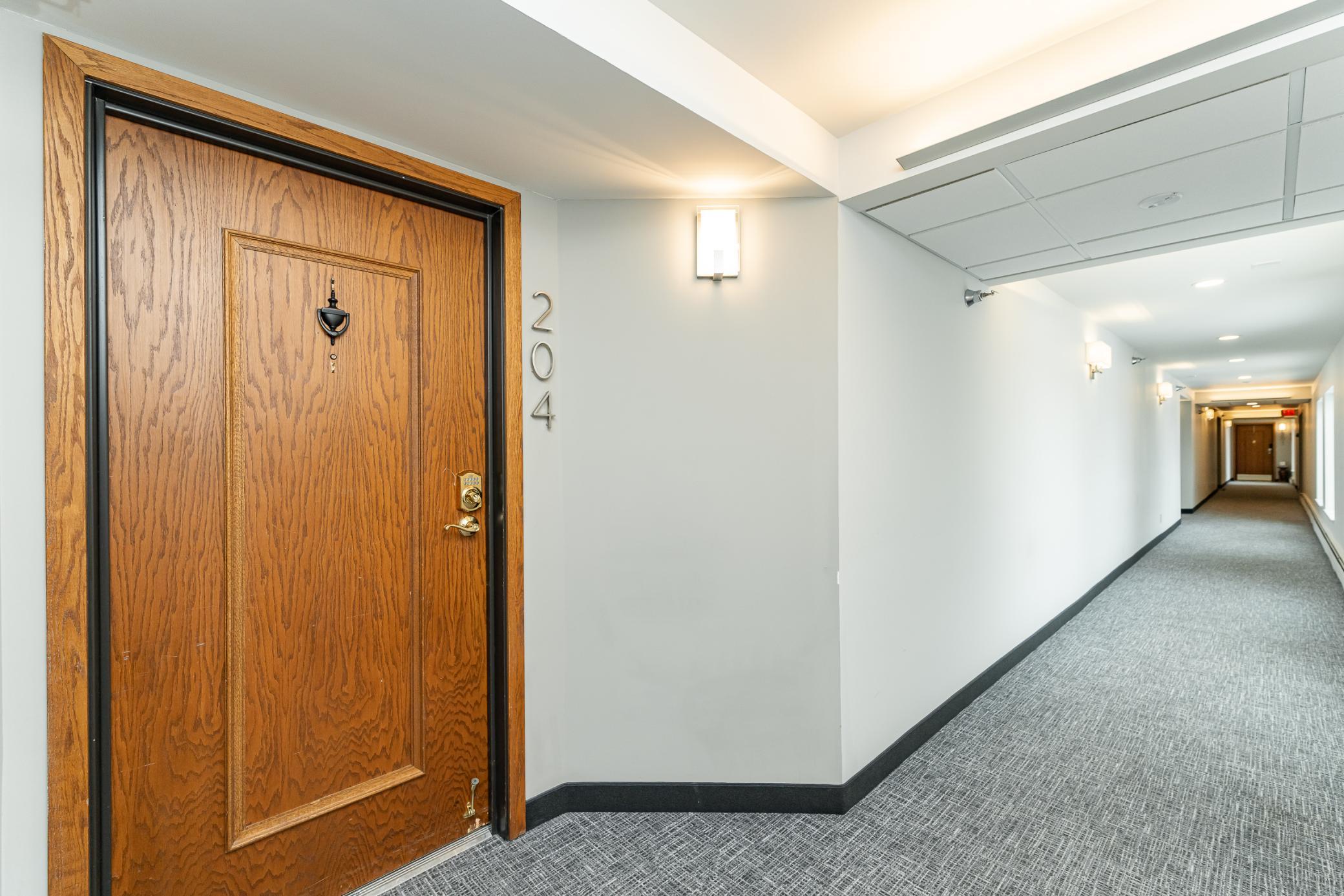 121 14th Street Northeast, Unit 204 Rochester, MN 55906 - Photo 2 of 32