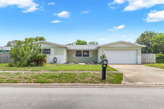 a picture of floor plan