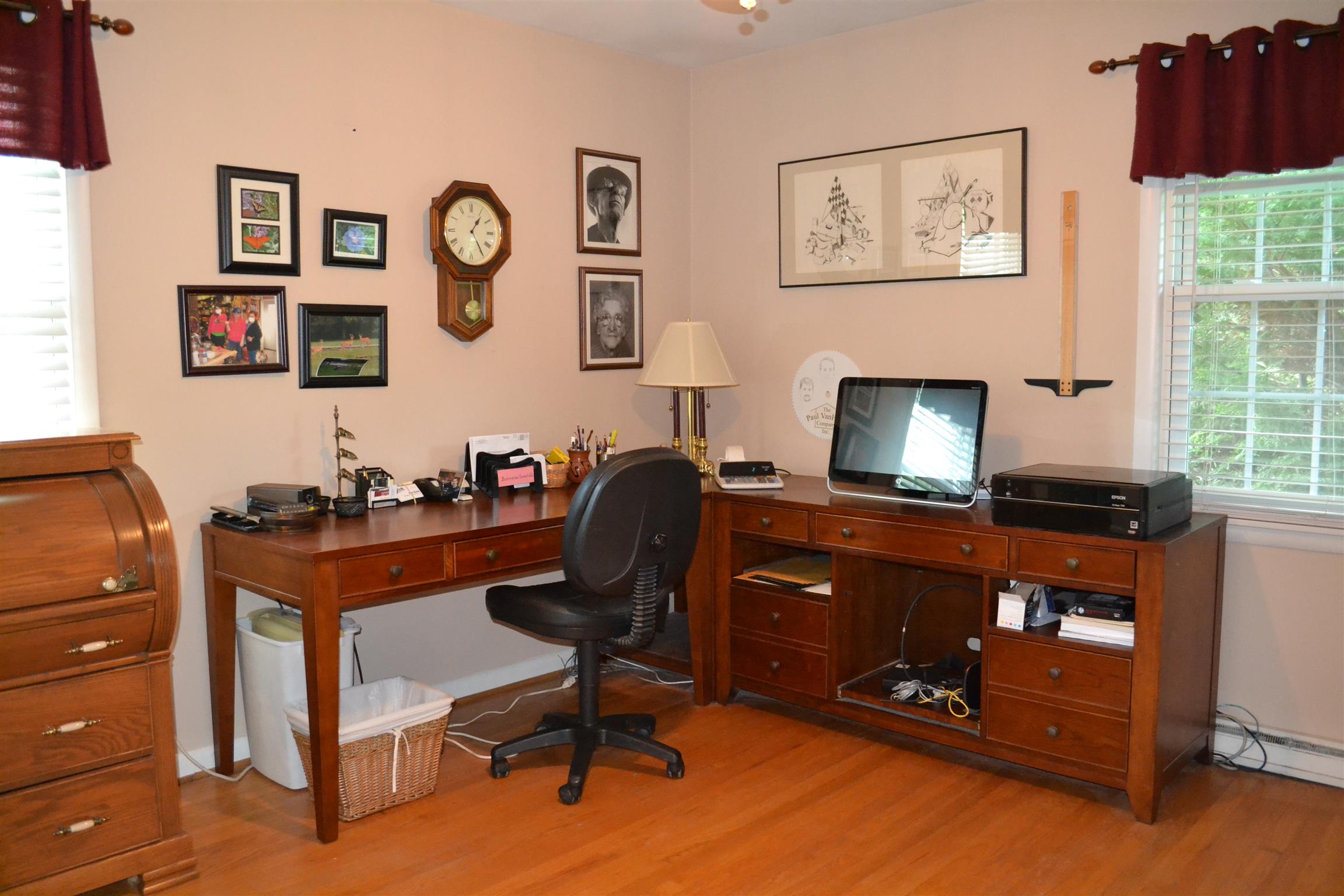 340 Eastover Road Lebanon, TN 37090 - Photo 14 of 20 BEDROOM/OFFICE HAS HARDWOOD AND CEILING FAN WITH CLOSET
