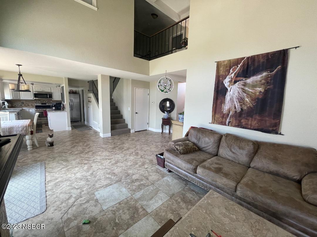 1108 Honeysuckle Way Lompoc, CA 93436 - Photo 16 of 54 a living room with furniture