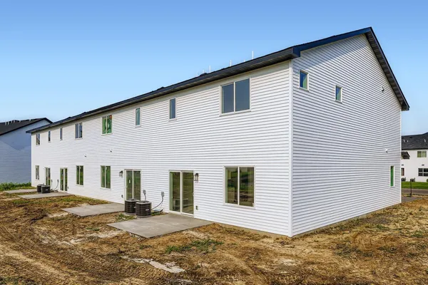 $279,900 | 2117 Cleveland Way South, Cambridge, MN 55008
