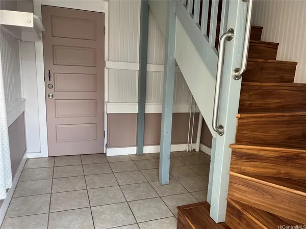 $1,800 | 35 South Kuakini Street, Unit C, Honolulu, HI 96813