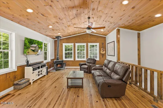 $560,000 | 108 Chock Creek Road, Johnson City, TN 37601