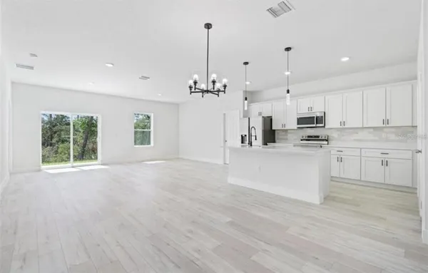 $2,100 | 2660 Southwest 162nd Street Road, Ocala, FL 34473