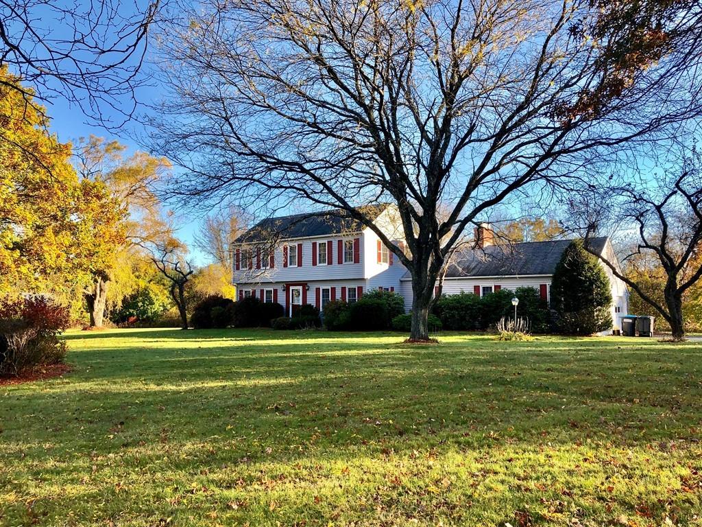 116 Fiske Hill Road Sturbridge, MA 01566 - Photo 1 of 29 Gallery Image 1