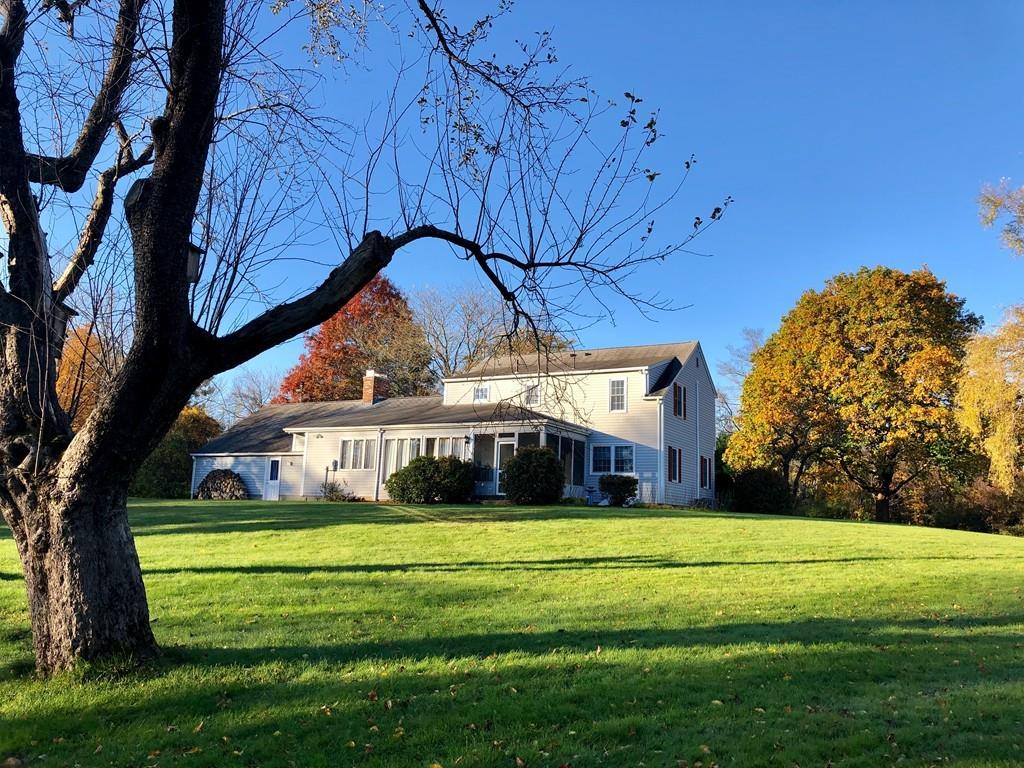 116 Fiske Hill Road Sturbridge, MA 01566 - Photo 2 of 29 Gallery Image 2