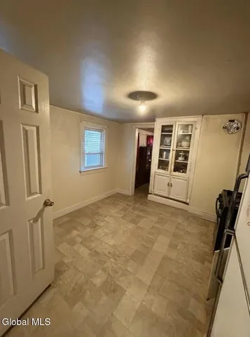 $147,000 | 279 Livingston Avenue, Albany, NY 12210