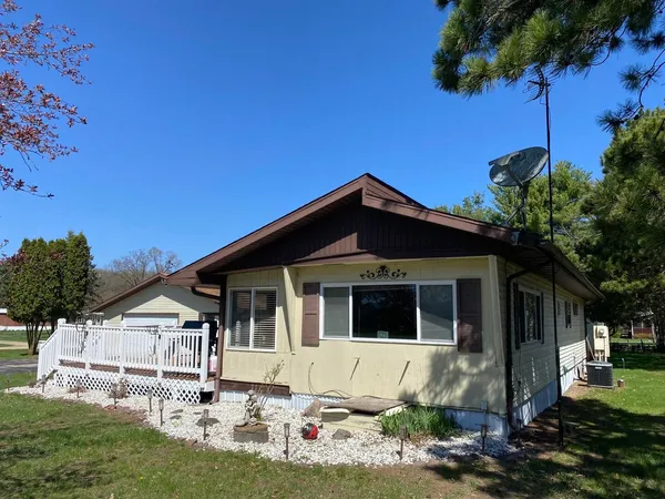 $194,400 | W1026 Laurie Lane, Montello, WI 53949