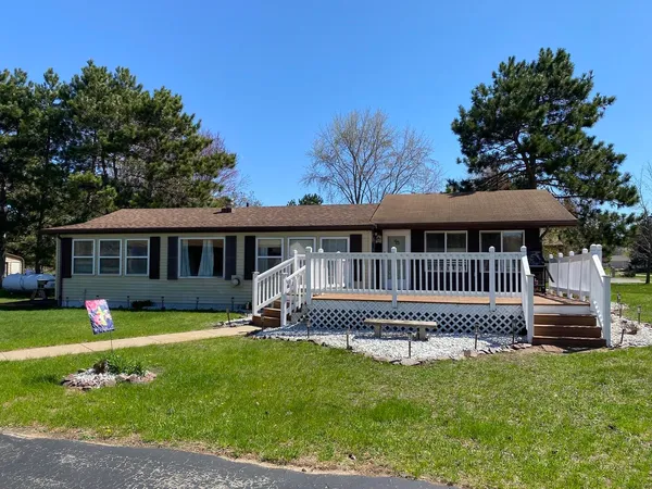 $194,400 | W1026 Laurie Lane, Montello, WI 53949