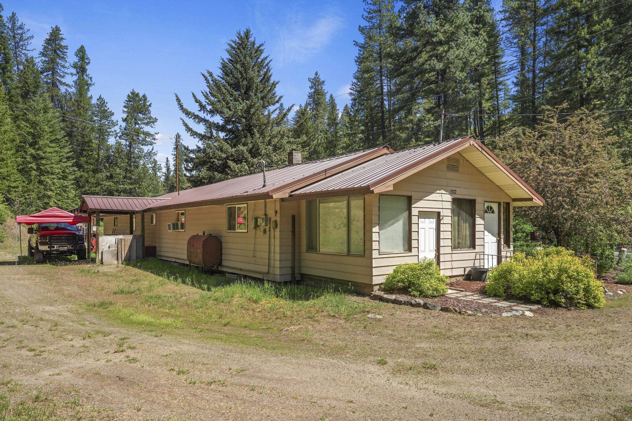 13122 Deer Valley Road Newport, WA 99156 - Photo 8 of 50