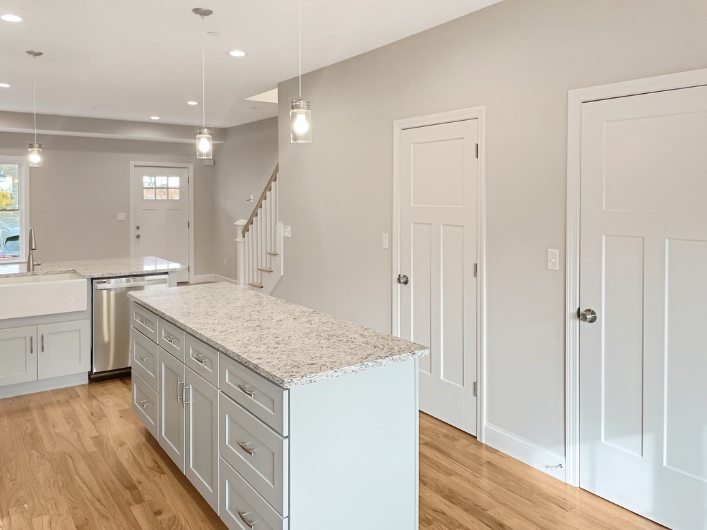 4 Beach Road, Unit B6 Salisbury, MA 01952 - Photo 6 of 15